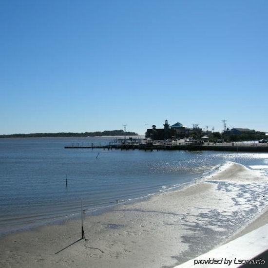 אפרטהוטל סידר קי Cedar Cove Beach And Yacht Club מראה חיצוני תמונה
